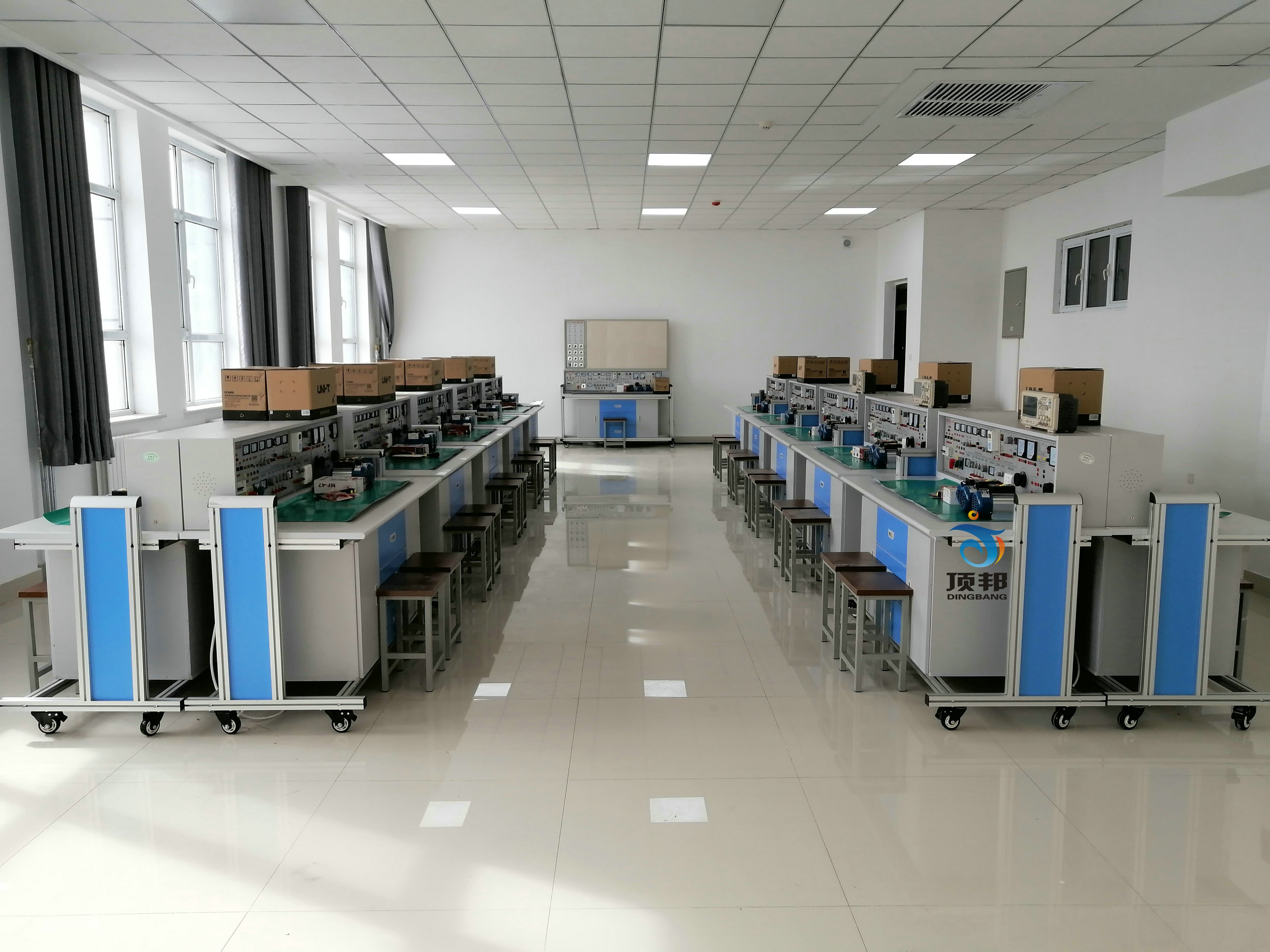 ͨ��늹������������τ�(d��ng)����ֱ��늙C(j��)���ĺ�һ��(sh��)�(y��n)���O(sh��)��