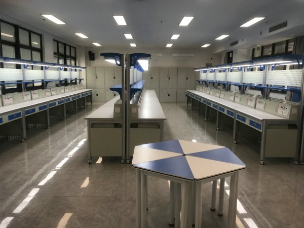 ��Ƭ�C(j��)��(sh��)�(y��n)�_�l(f��)�b��