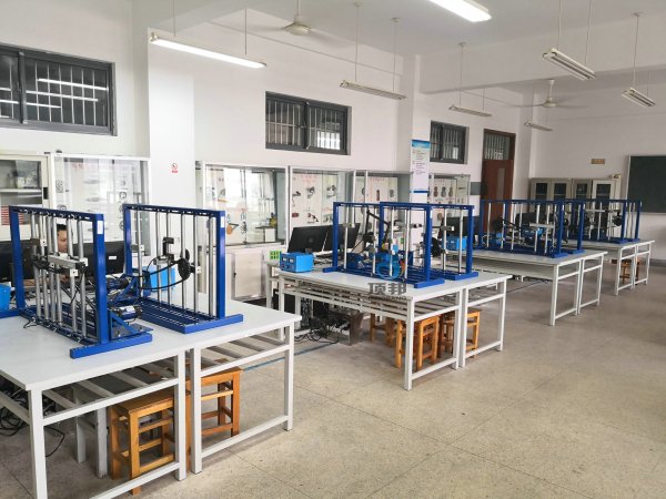 ƽ��C��(g��u)�\���O(sh��)Ӌ�����c�yԇ����_