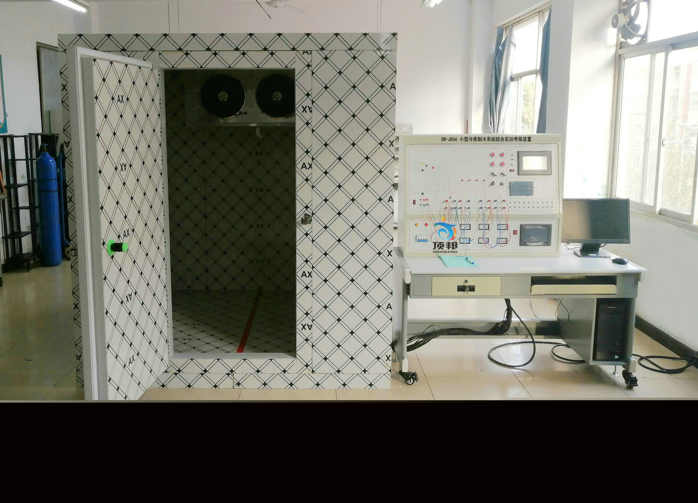 С���������ϵ�y(t��ng)�C�ό�Ӗ(x��n)�����b��