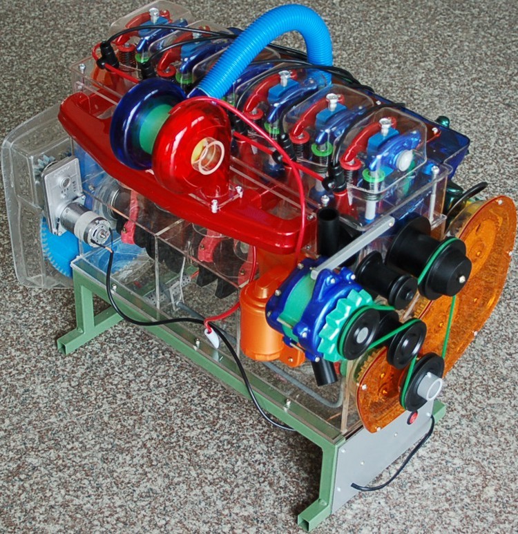 康明斯發(fā)動(dòng)機(jī)模型