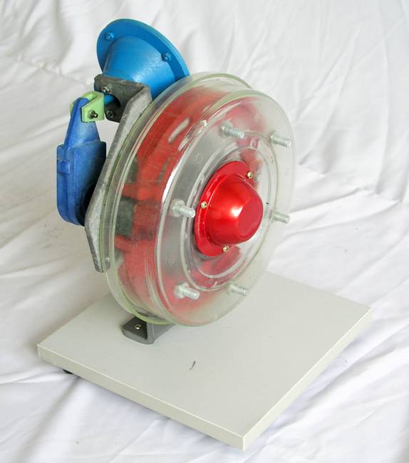 東風(fēng)前輪鼓