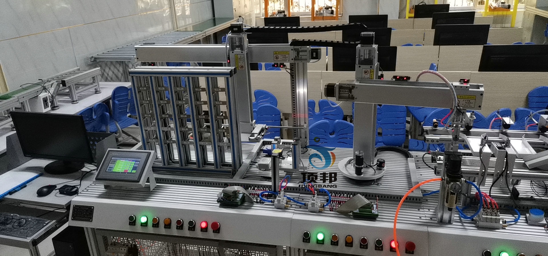 �F(xi��n)�������}���Ԅӻ����ϵ�y(t��ng)