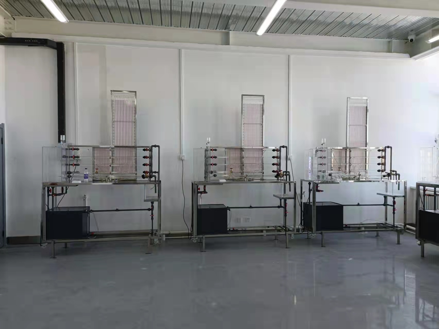 流體力學(xué)綜合實驗裝置