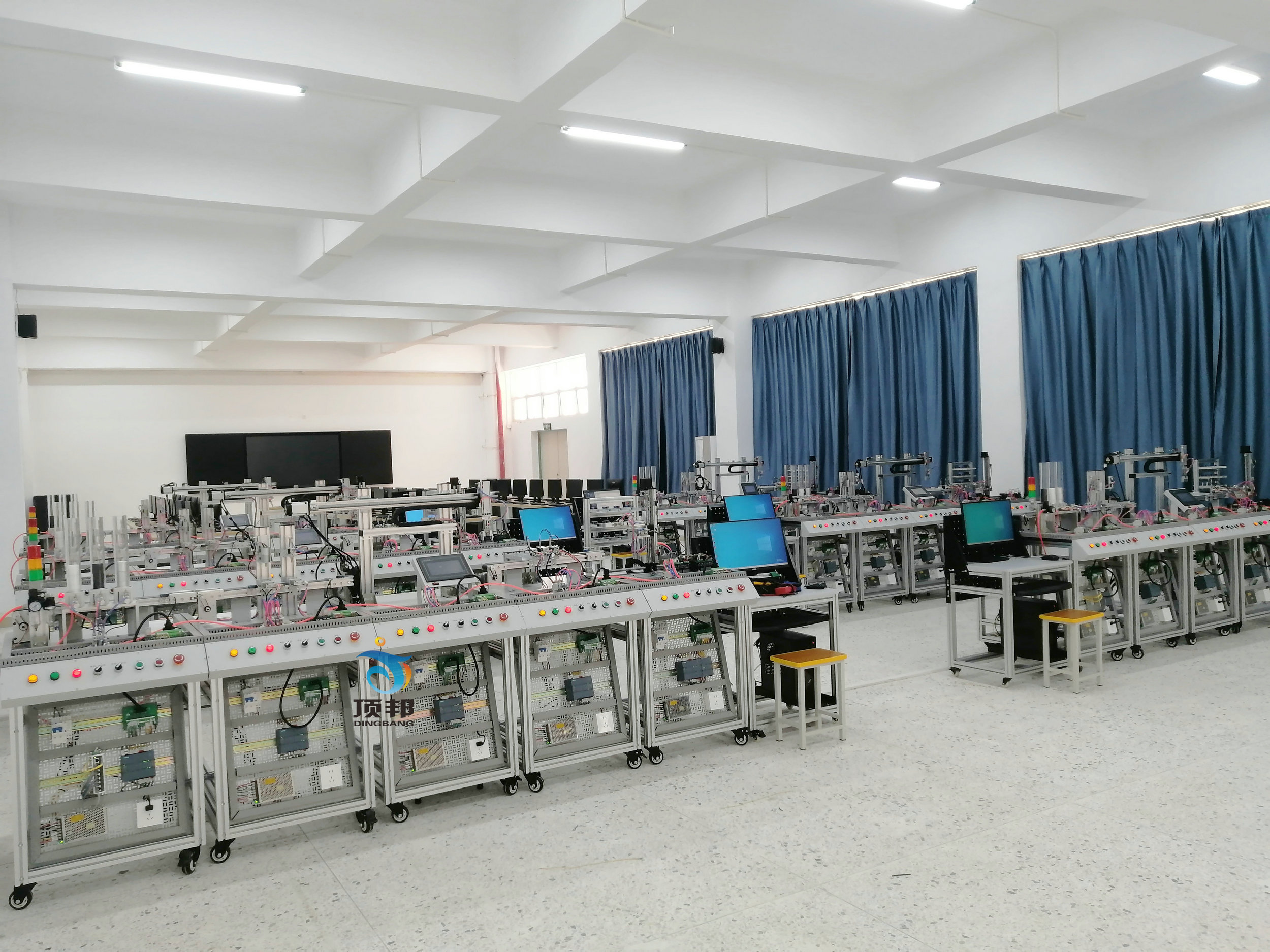 ��(chu��ng)��ģ�K���Ԅ�(d��ng)���a(ch��n)����(sh��)Ӗ(x��n)ϵ�y(t��ng)