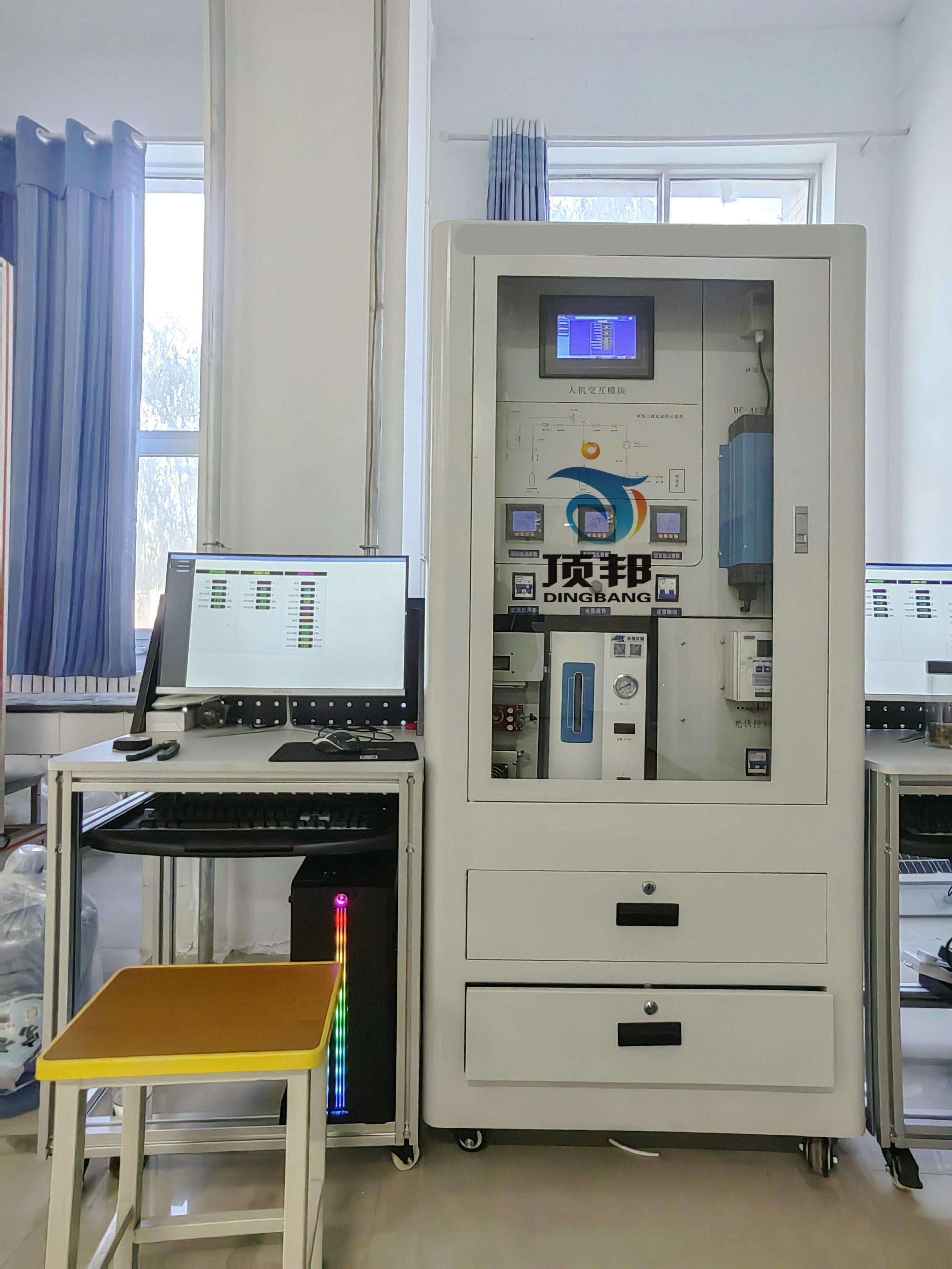 制儲氫及氫氧燃料電池發(fā)電創(chuàng)新實訓系統