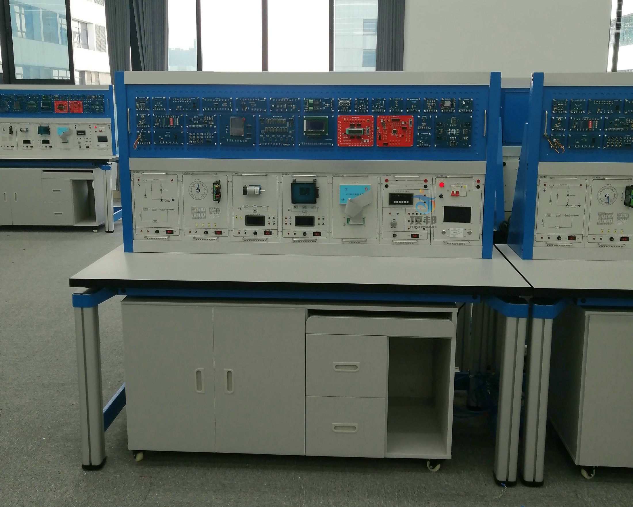 ��Ƭ�C(j��)��(y��ng)�þC�ό�(sh��)Ӗ(x��n)ƽ�_(t��i)