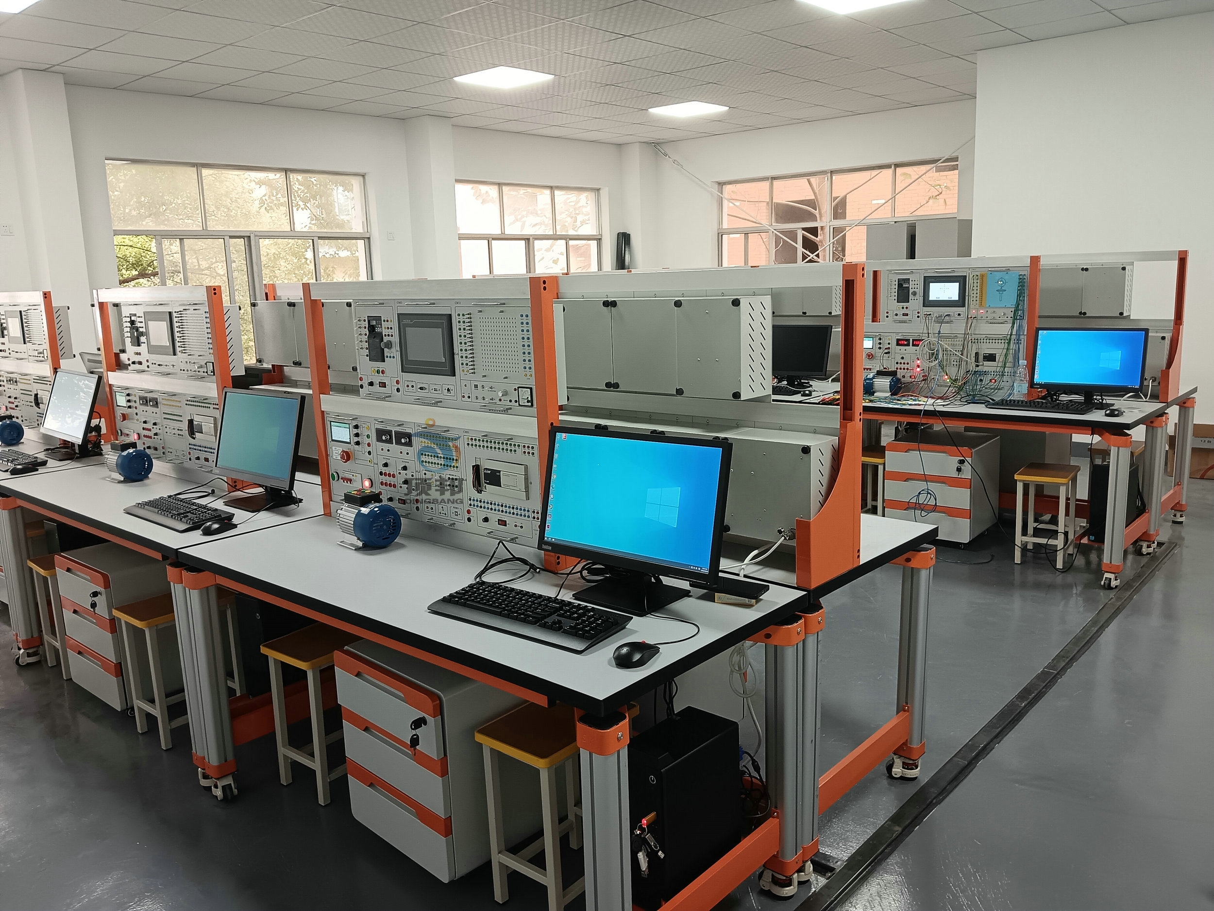 PLC��늚���ƾC�ό�(sh��)Ӗ(x��n)�_(t��i)