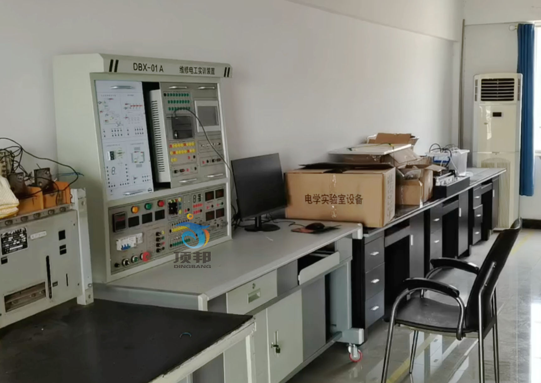 維修電工實(shí)訓(xùn)裝置