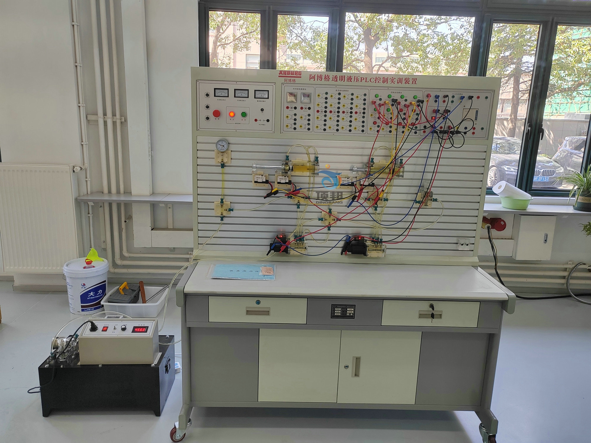 透明液壓PLC控制實訓(xùn)裝置
