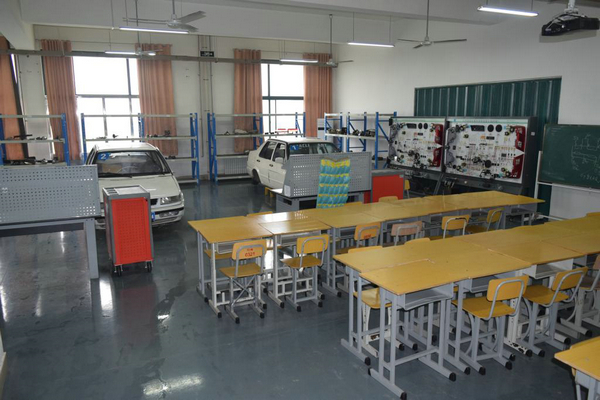 汽車電子電器實訓(xùn)室