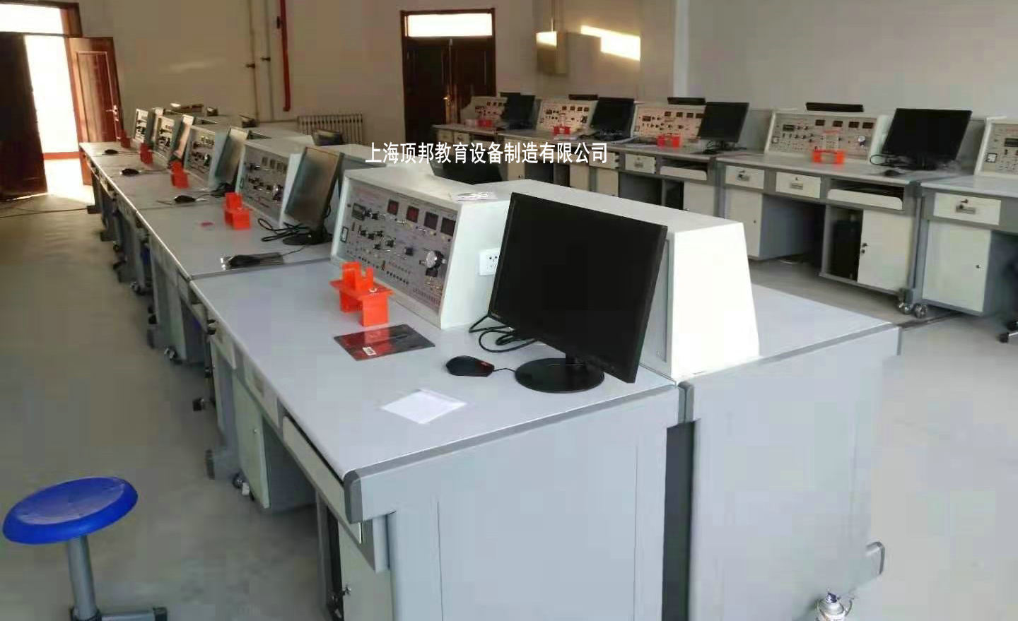 傳感器實(shí)驗(yàn)臺(tái)